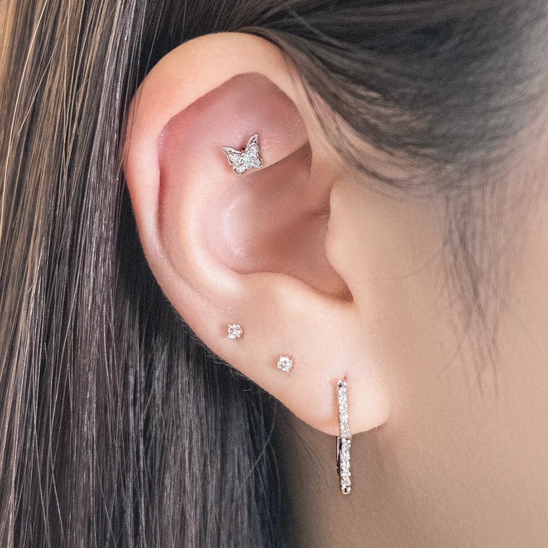 Delicate butterfly diamond flat back